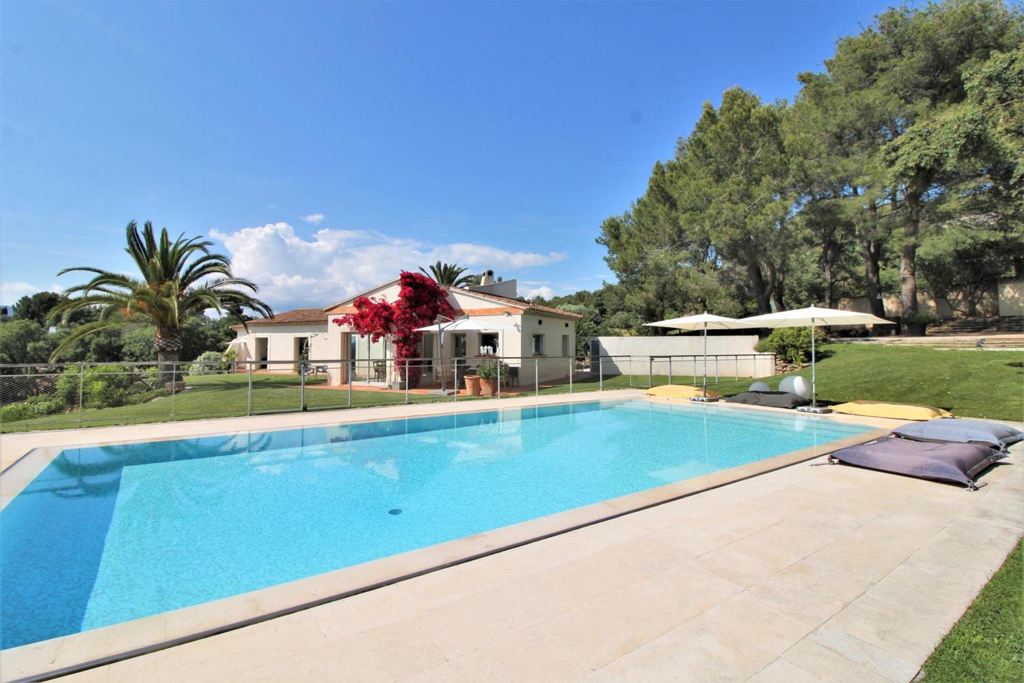 Villa Le Domaine Des Vignes-spacieuse Villa/piscine *