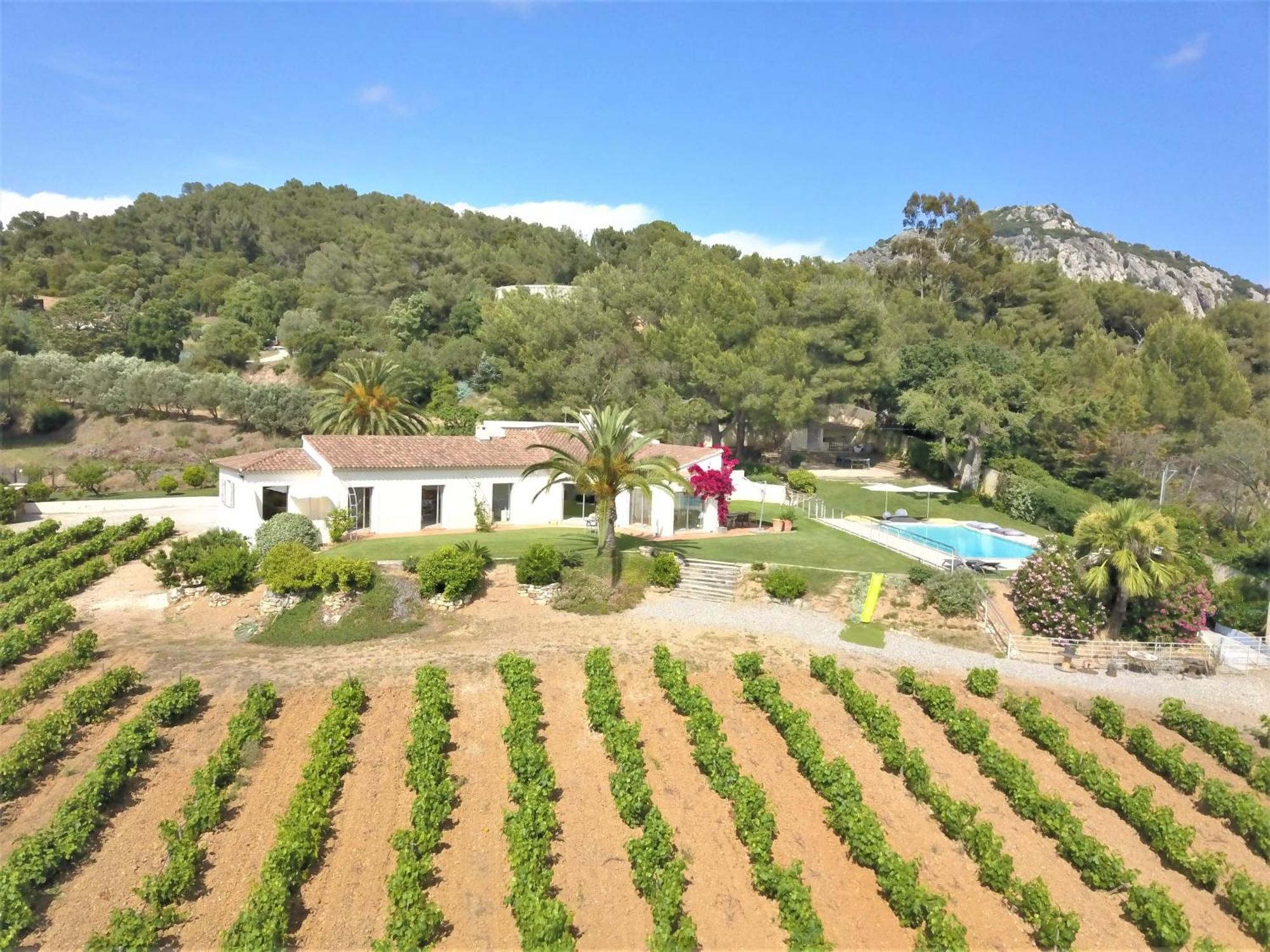 Villa Le Domaine Des Vignes-spacieuse Villa/piscine Hyères